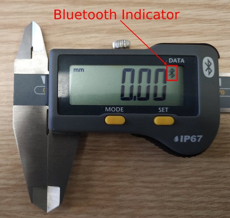 „Bluetooth“ indikatorius matavimo priemonėje.